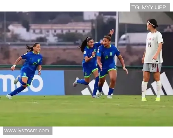 巴西女足与加拿大女足激战正酣谁能在国际赛场上笑到最后 巴西女足与加拿大女足激战正酣谁能在国际赛场上笑到最后